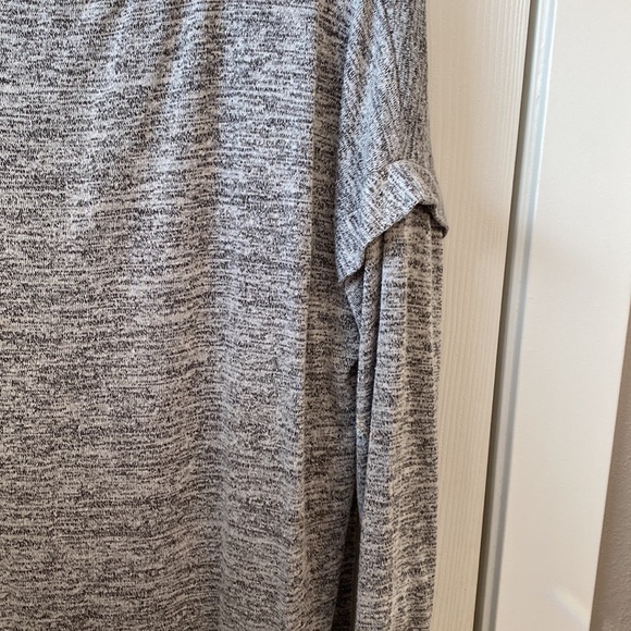 Color Thread Grey Shirt - Picture 8 of 10
